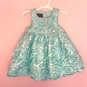 Baby clothing